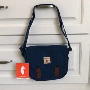 Cotopaxi bellavista small satchel